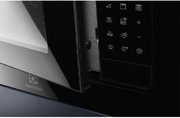 Встраиваемая микроволновая печь Electrolux LMS4253TMX фото 4 в Санкт-Петербурге