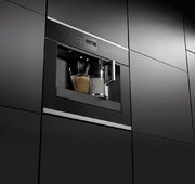 Встраиваемая кофемашина Kuppersbusch CKV 6550.0 S3 Silver Chrome фото 2 в Санкт-Петербурге