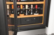 Встраиваемый монотемпературный винный шкаф V-INSP-S EuroCave I-090017-S фото 2 в Санкт-Петербурге
