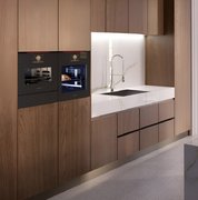 Духовой шкаф с микроволнами и паром Signature Kitchen Suite SKSLV2401S фото 4 в Санкт-Петербурге