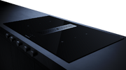 Индукционная варочная поверхность с вытяжкой Kuppersbusch KMI 9850.1 SR-E Black Chrome фото 3 в Санкт-Петербурге