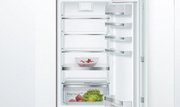 Встраиваемый двухкамерный холодильник Bosch KIS87ADD0 фото 3 в Санкт-Петербурге