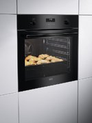 Духовой шкаф AEG BCE558370B фото 4 в Санкт-Петербурге