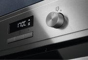 Духовой шкаф Electrolux EOF 4P74 X фото 3 в Санкт-Петербурге