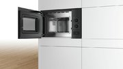 Встраиваемая микроволновая печь Bosch BFL520MB0 фото 4 в Санкт-Петербурге