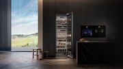 Встраиваемый винный шкаф Signature Kitchen Suite SKSCW242RP фото 2 в Санкт-Петербурге