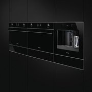 Компактный духовой шкаф комбинированный с микроволновой печью Smeg SF4603MCNX фото 2 в Санкт-Петербурге