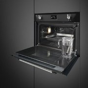 Компактный духовой шкаф с пароваркой Smeg SF4920VCN1 фото 2 в Санкт-Петербурге