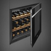 Винный холодильник Smeg CVI121N3 фото 2 в Санкт-Петербурге