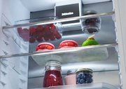 Встраиваемый холодильник Miele KFN 7774 B фото 4 в Санкт-Петербурге