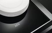 Встраиваемый ящик для подогрева посуды AEG KDE911424M фото 2 в Санкт-Петербурге