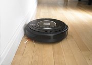 Робот-пылесос АйРобот Roomba 581 фото 3 в Санкт-Петербурге Робот-пылесос iRobot Roomba 581 фото 3 в Санкт-Петербурге