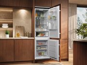 Встраиваемый холодильник Electrolux E8MNCD18S фото 2 в Санкт-Петербурге