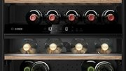 Встраиваемый винный шкаф Bosch KUW21AHG0 фото 3 в Санкт-Петербурге