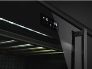 Винный шкаф Smeg CVI638LWN2 фото 3 в Санкт-Петербурге