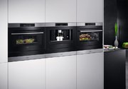 Духовой шкаф AEG KMR761000W фото 4 в Санкт-Петербурге