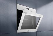 Духовой шкаф Electrolux EOF5F50BV фото 4 в Санкт-Петербурге