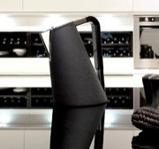 Электрочайник Bugatti Kettle Vera Leather Black фото 2 в Санкт-Петербурге