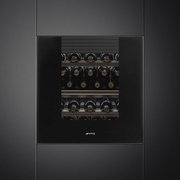 Встраиваемый холодильный шкаф для вина Smeg CVI129B3 фото 2 в Санкт-Петербурге