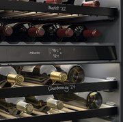 Встраиваемый винный шкаф Miele KWTUS 7196 E фото 3 в Санкт-Петербурге