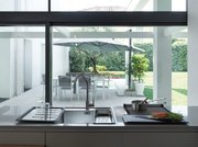 Смеситель Franke Eos Neo Pull Down черный матовый фото 3 в Санкт-Петербурге