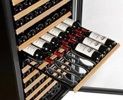 Мультитемпературный винный шкаф EuroCave S-PURE-S P-300015-S фото 2 в Санкт-Петербурге