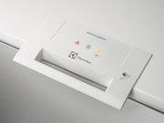 Морозильный ларь Electrolux EC3201AOW фото 3 в Санкт-Петербурге