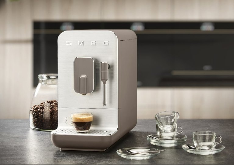 Рейтинг лучших кофемашин по цене и качеству в 2025 году Рейтинг лучших кофемашин по цене и качеству в 2025 году