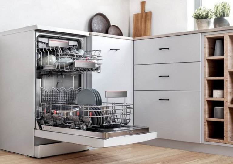 Рейтинг лучших отдельностоящих посудомоечных машин 45 см 2026 года по цене, качеству и надежности Рейтинг лучших отдельностоящих посудомоечных машин 45 см 2026 года по цене, качеству и надежности