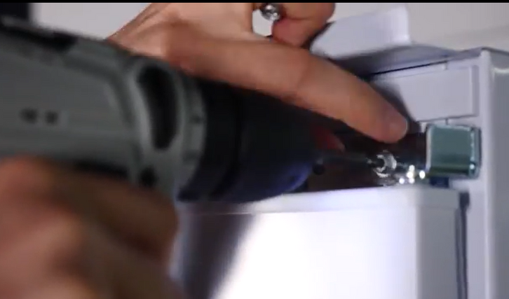 Встраиваемый холодильник